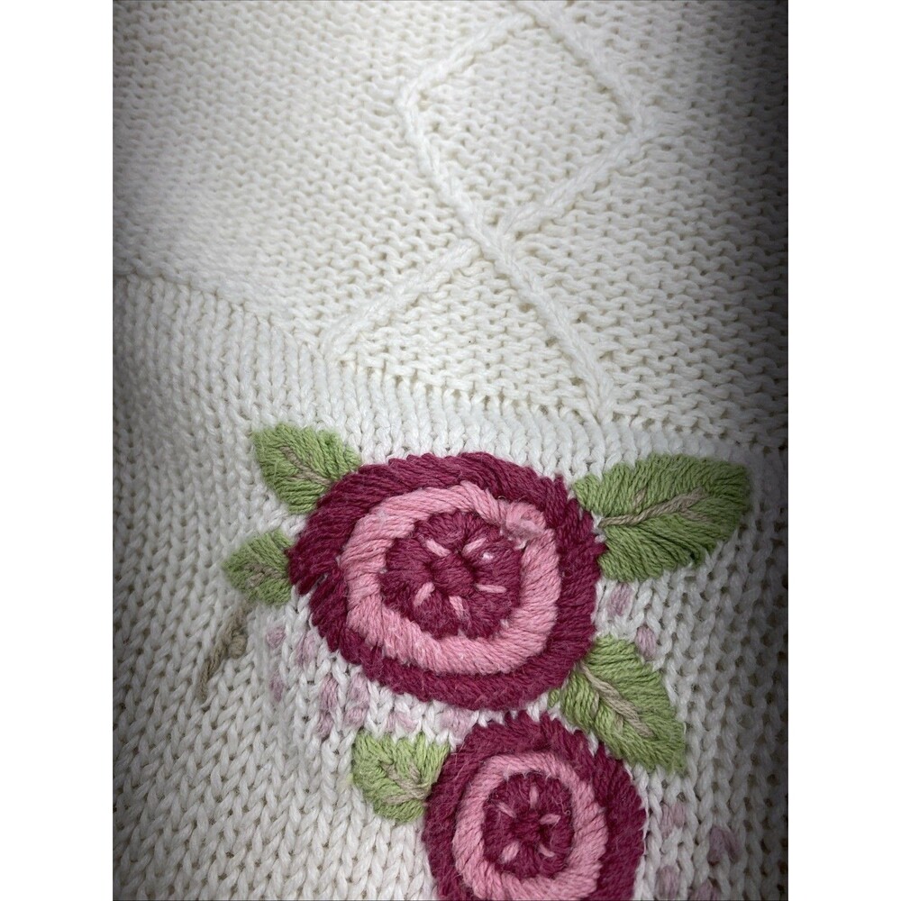 VTG Basket of Yarn Floral Embroidered Sweater M Cream Ramie Cotton - Picture 8 of 13